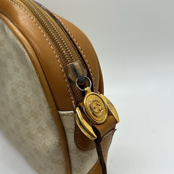 Gucci Authenticated Vintage Cream Leather GG Monogram Crossbody Purse Bag 🌸🌸 - Picture 5 of 12